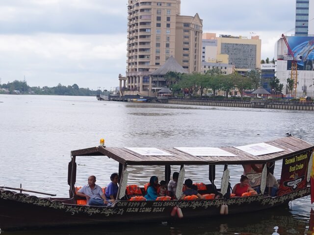 4D3N Kuching Tour with Sampan River Cruise